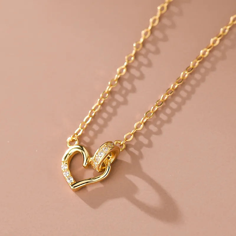 Dainty Circle Heart Pendant