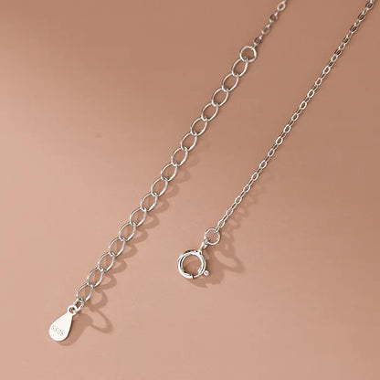Dainty Circle Heart Pendant